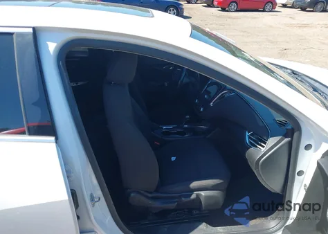 2018 Chevrolet Malibu Lt from USA, damaged, VIN 1G1ZD5ST4JF237128